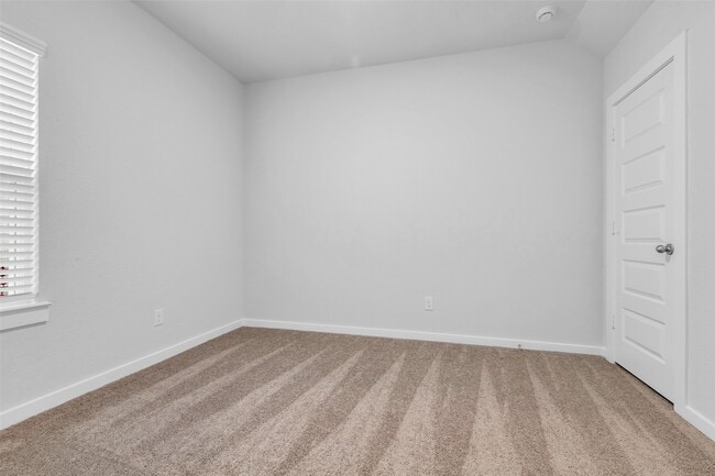 Building Photo - 8550 Blueberry Ash St