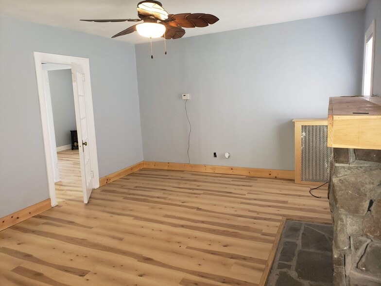 Building Photo - 460 Chenango St