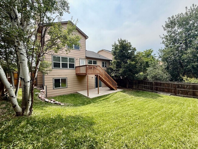Building Photo - 6860 McEwan St