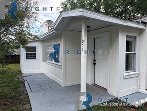 Building Photo - Renovated Home in Jacksonville