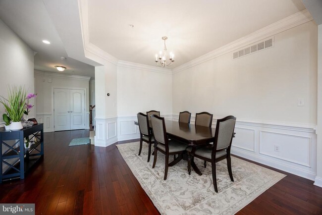 Building Photo - 71 Iron Hill Way