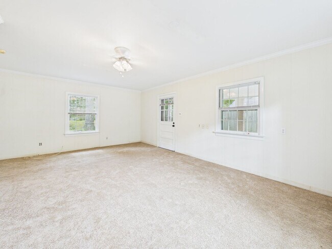 Building Photo - 9321 W Huguenot Rd