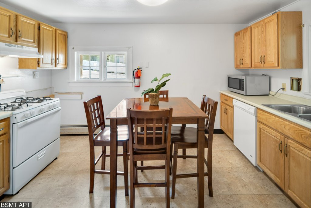 Building Photo - 309 Dryden Rd