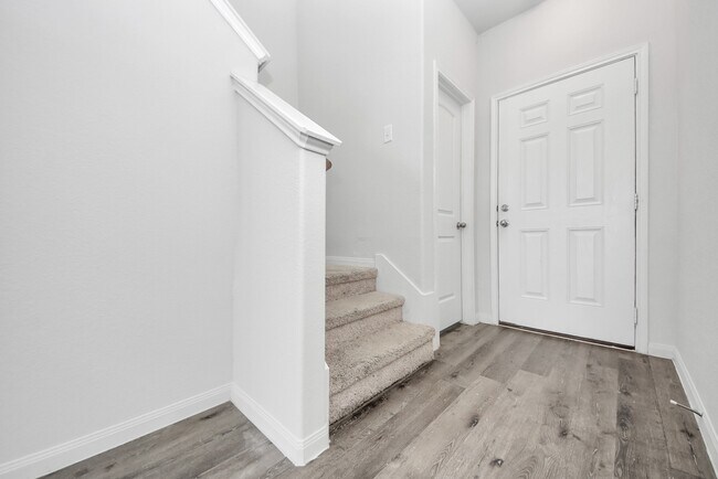 Building Photo - 4919 Purple Wisteria Ln
