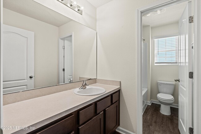 Building Photo - 8466 Cape Fox Dr
