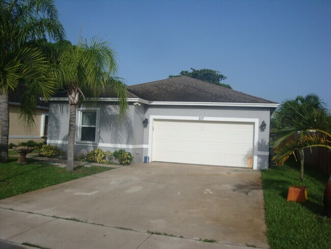 Primary Photo - 317 Jennings Ave