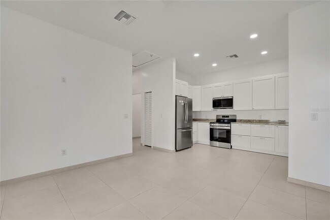 Building Photo - 18405 N 30th St