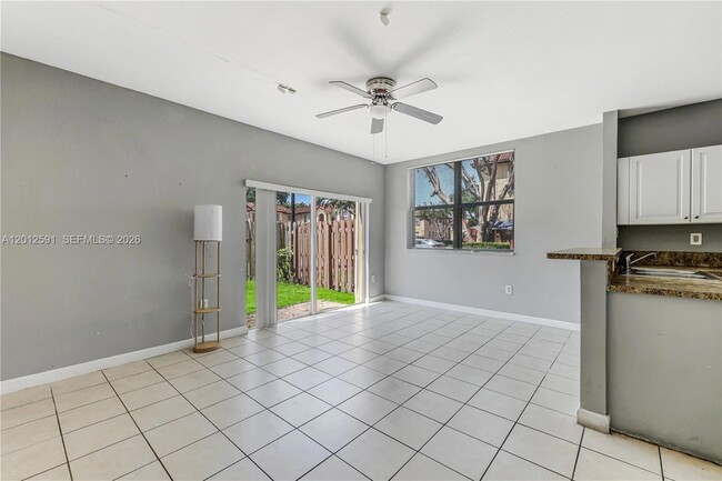 Building Photo - 3375 NE 15th Dr