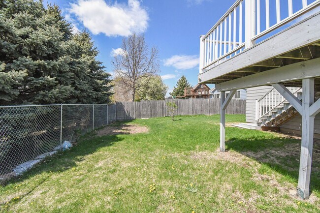 Building Photo - 4405 W Antelope Dr