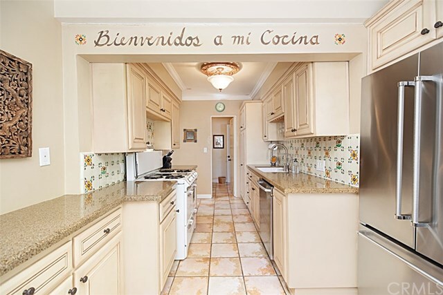 Building Photo - 34010 Street of the Amber Lantern