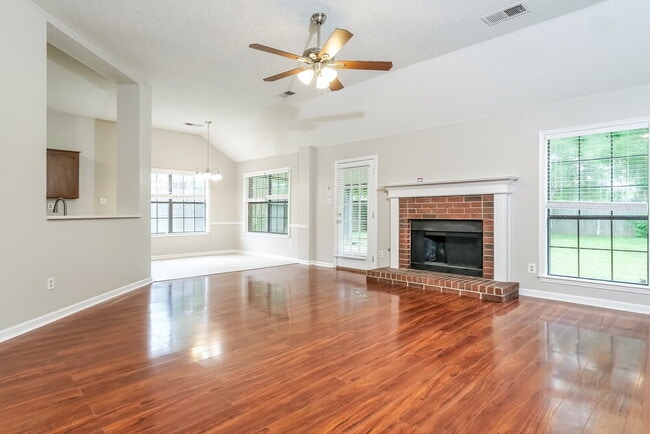 Building Photo - 4670 Shadow Tree Cove