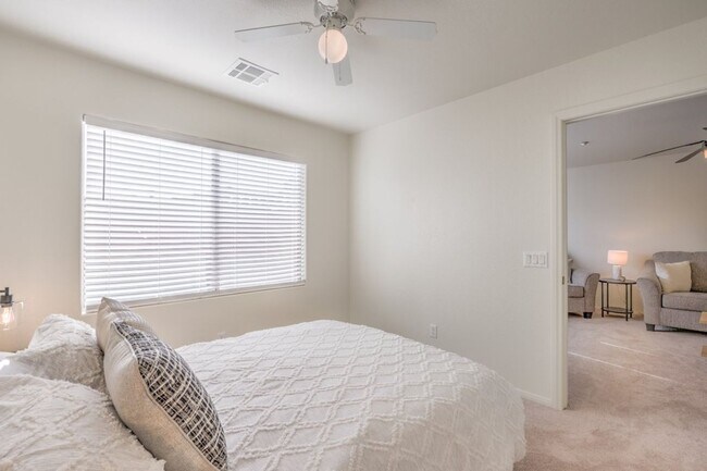 Building Photo - Gated Northwest Las Vegas Home | Furnished or Unfurnished Option Available