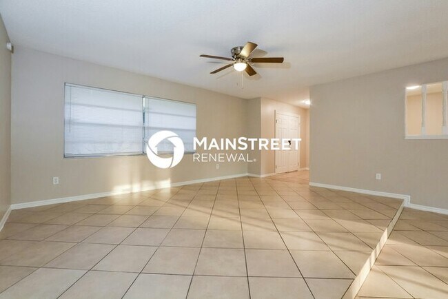 Building Photo - 3 Bedroom Pet-Friendly Home in ORLANDO, FL...