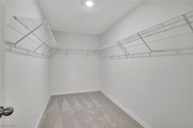 Building Photo - 19931 Green Pasture Rd