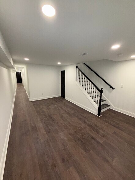 Building Photo - 2028 Druid Hill Ave