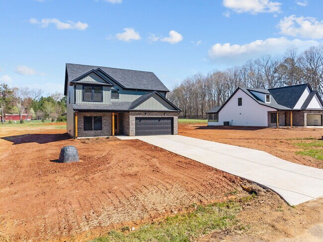 Building Photo - 1020 Gibson Rd