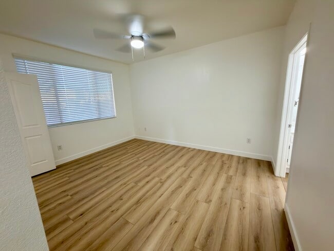 Building Photo - 16013 S Desert Foothills Pkwy