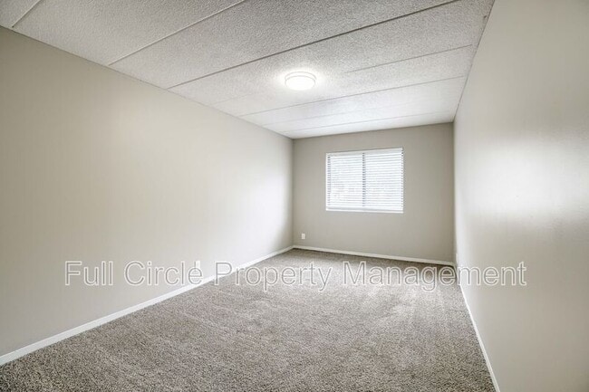 Building Photo - 1648 N 56th St