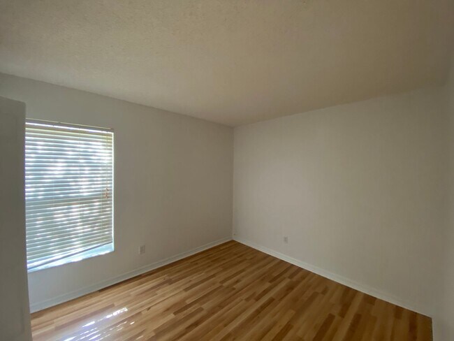 Building Photo - 15327 Lafite Ln