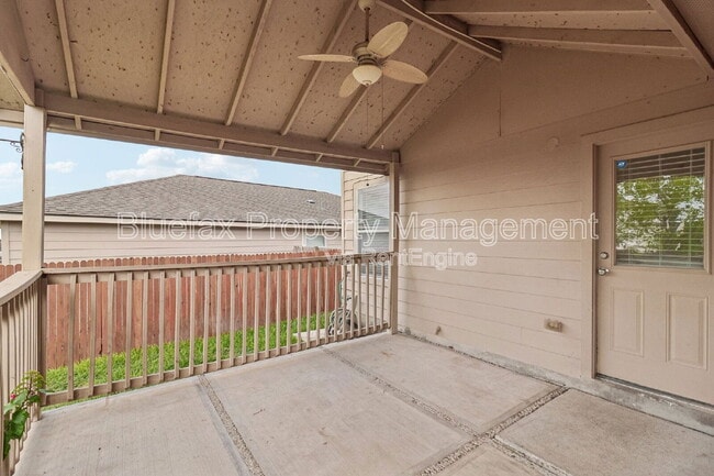 Building Photo - 5842 Blonde Canyon