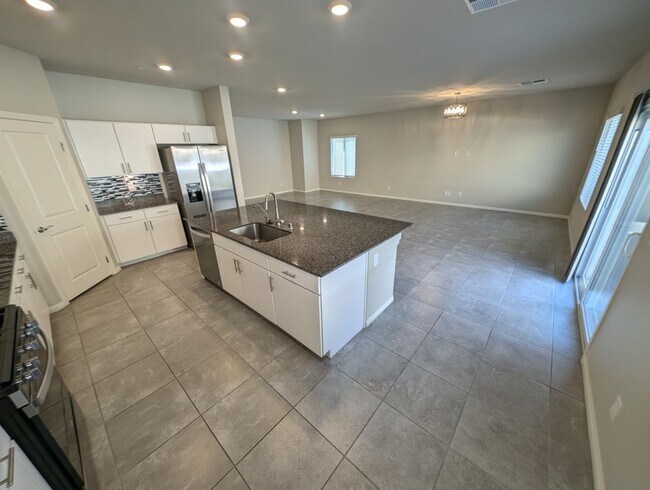 Building Photo - 7141 Liberty Landing St