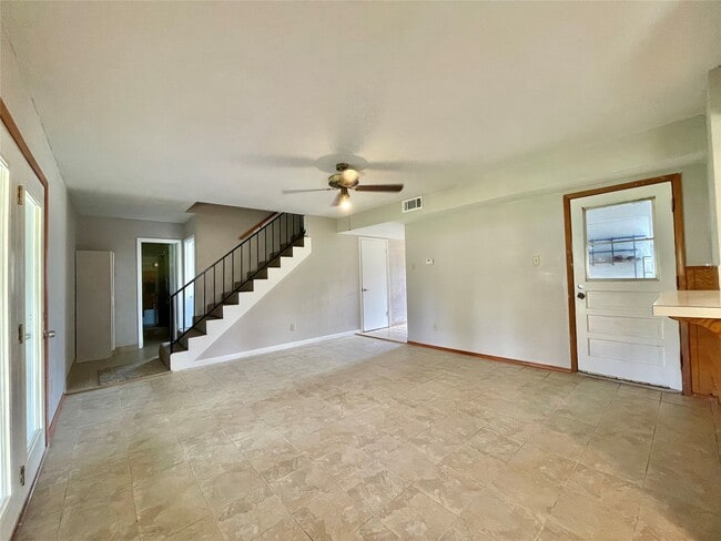 Building Photo - 509 Dwyer St