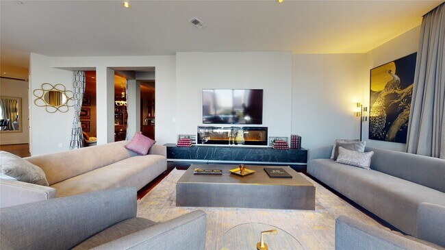 Building Photo - 1409 Post Oak Blvd