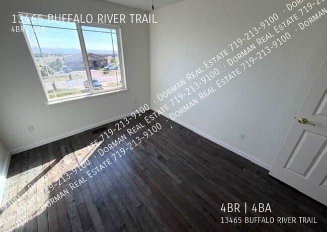 Building Photo - 13465 Buffalo River Trl W