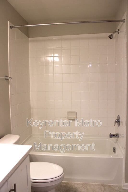 Building Photo - 9818 Ruby Lockhart Blvd