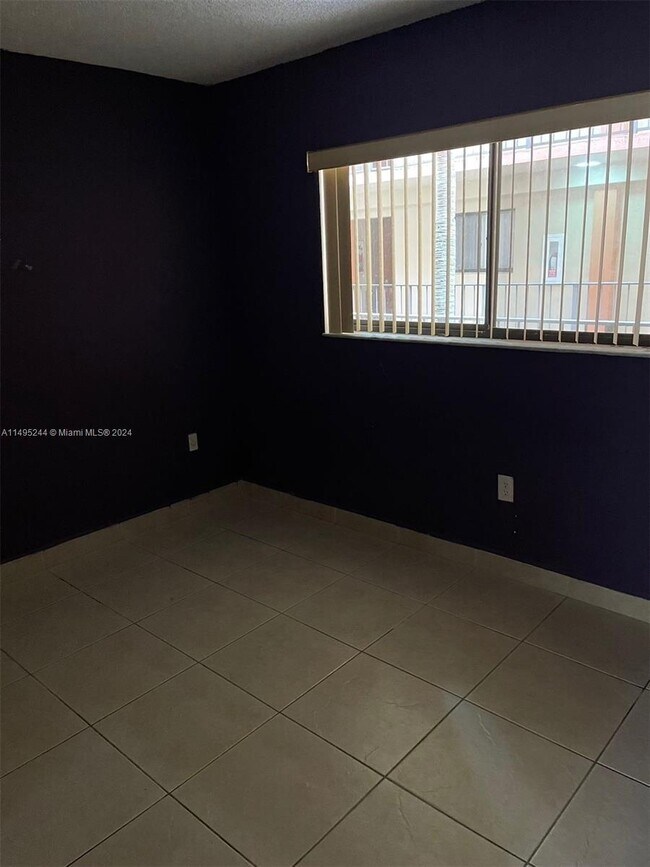 Building Photo - 8730 SW 133rd Avenue Rd