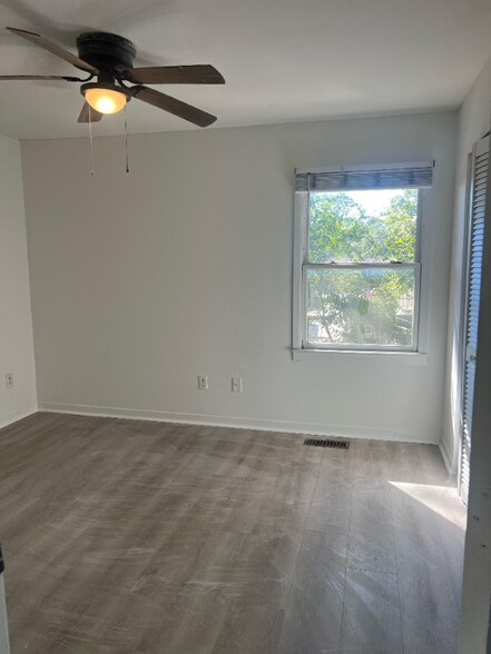 Building Photo - 3456 Macklen Rd