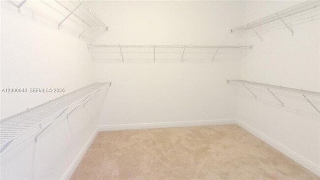 Building Photo - 8630 Lakeside Bnd