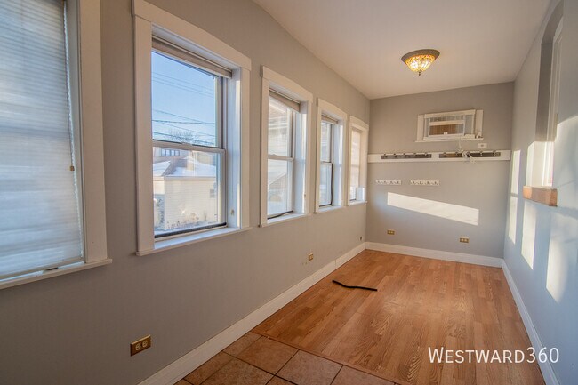 Building Photo - 4246 N Menard Ave