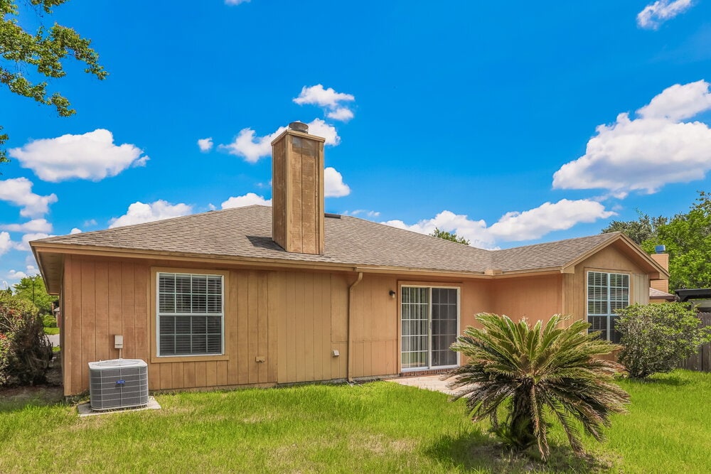 Building Photo - 3183 Olde Sutton Parke Dr