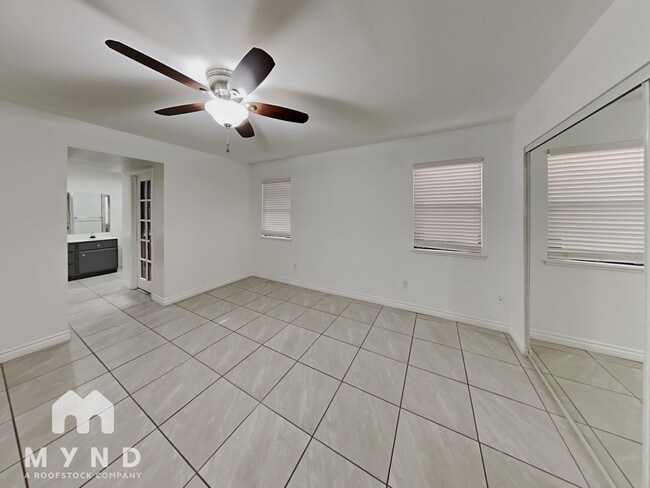 Building Photo - 4744 O'Bannon Dr