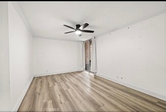 Building Photo - 6979 Palm Ct