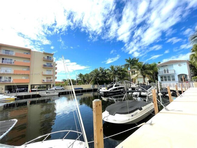 Building Photo - 1 bedroom in North Miami FL 33160
