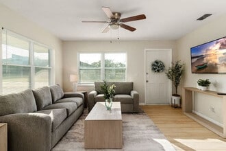 Building Photo - 5532 20th St