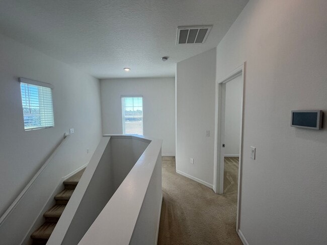 Building Photo - 15114 Stuttgart Aly