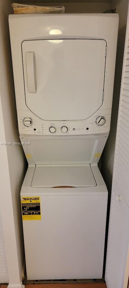 Building Photo - 1300 SW 130th Ave