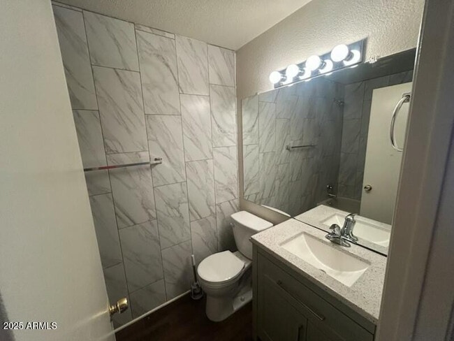 Building Photo - 4601 N 102nd Ave