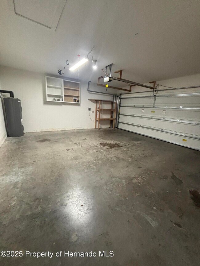 Building Photo - 1159 MacFarlane Ave