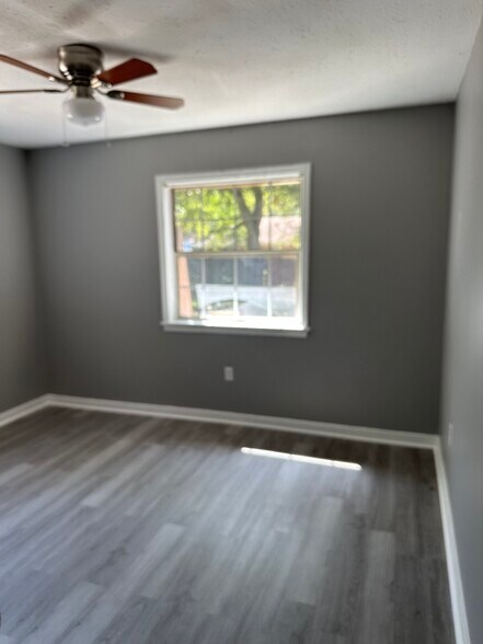 Bedroom - 329 St Paul St