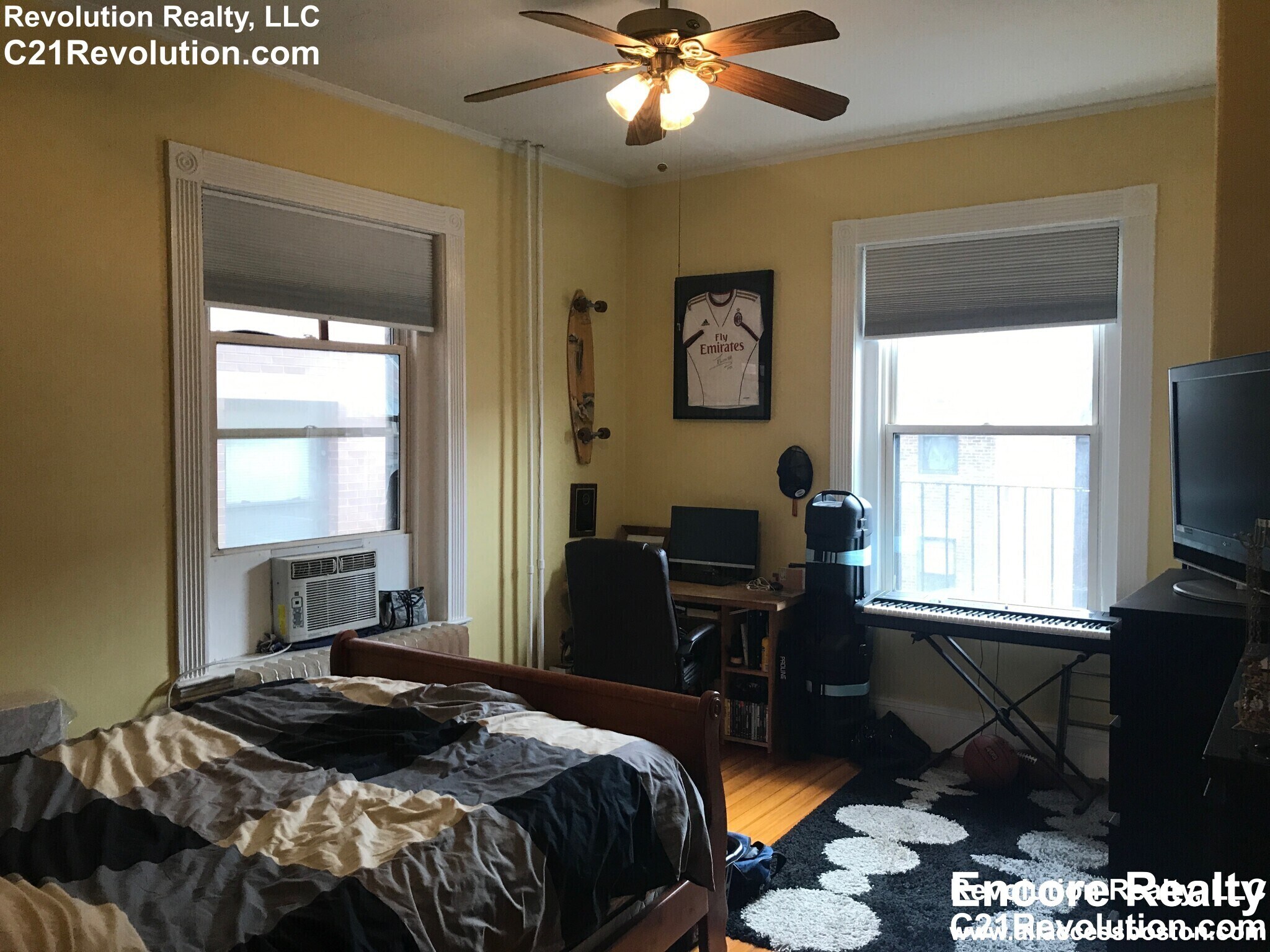 Building Photo - 24 Peterborough St