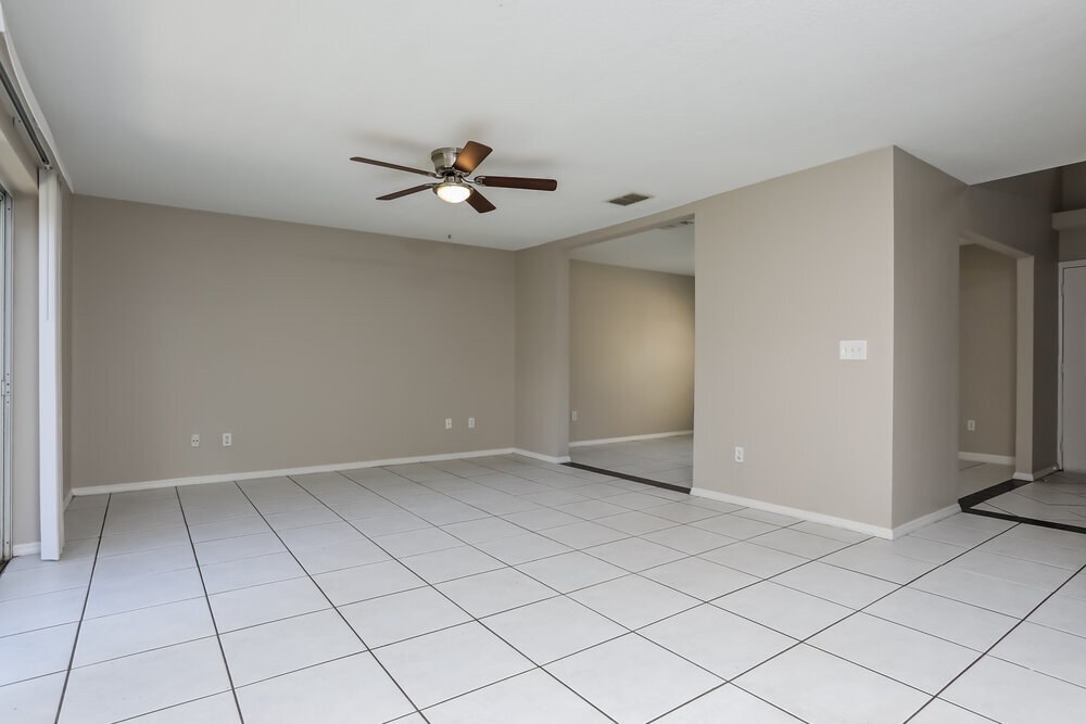 Building Photo - 1018 Corkwood Dr