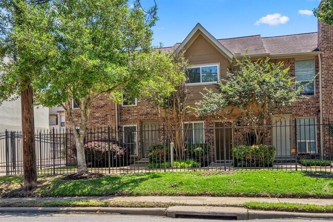Building Photo - 2501 Bering Dr