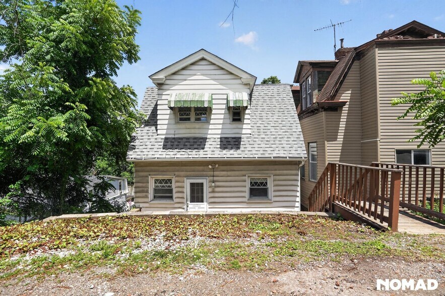 Building Photo - 1117 Chartiers Ave
