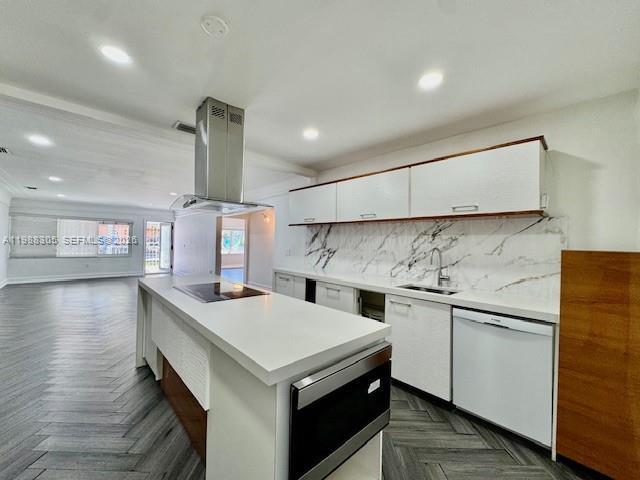 Building Photo - 1128 SW 21st Ave