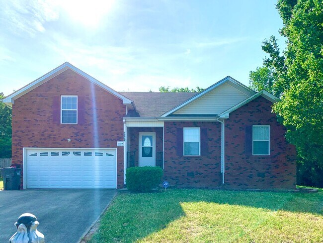 Primary Photo - 1772 Ridge Runner Ct