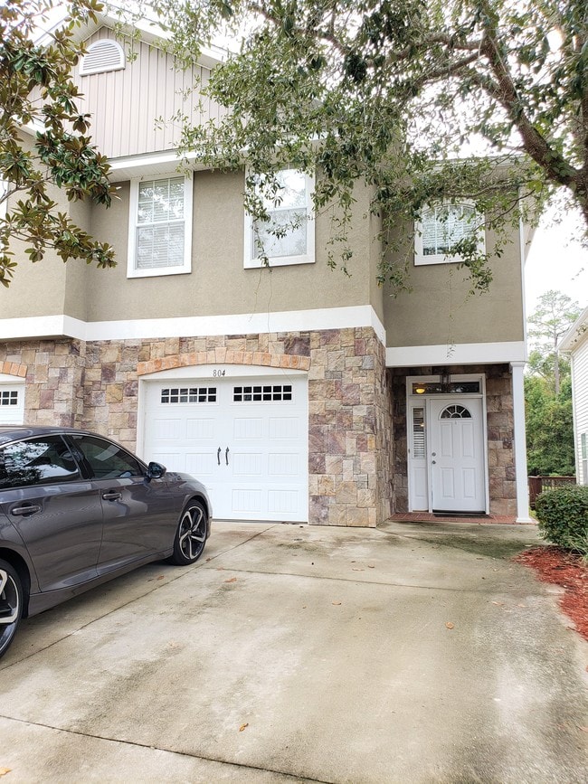 Building Photo - 1575 Paul Russell Rd